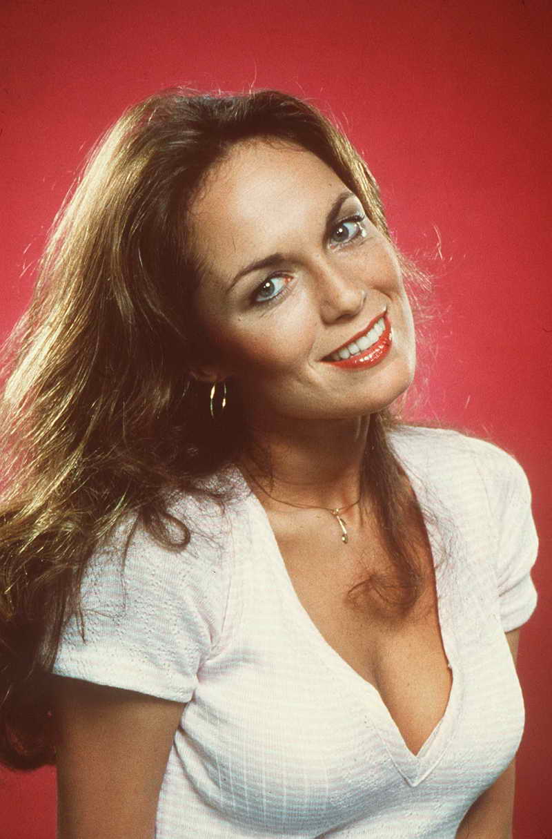 Catherine Bach Height and Weight-1