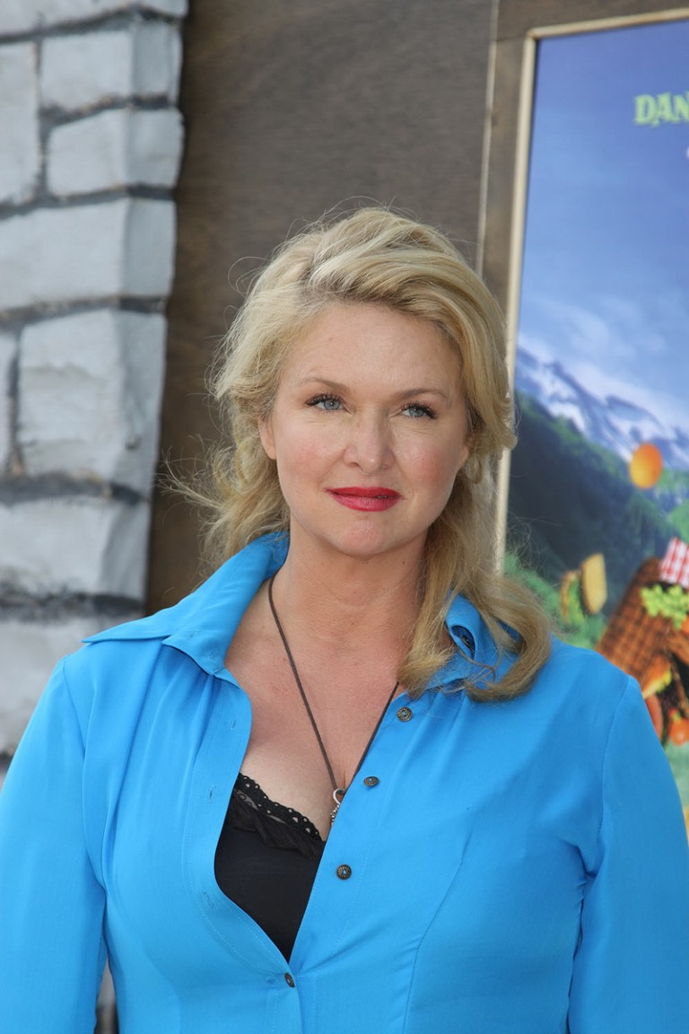 Donna Dixon Height and Weight | Celebrity Weight | Page 3