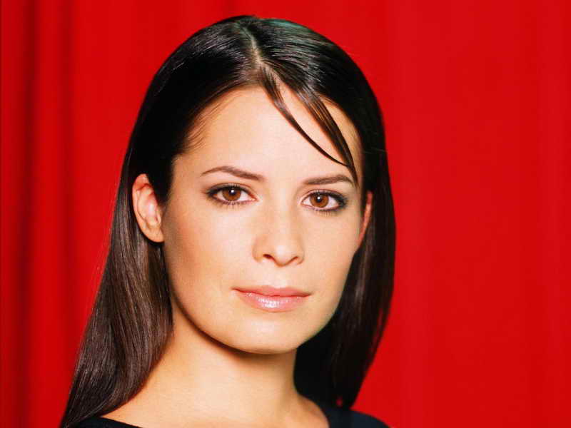 Holly Marie Combs Height and Weight-2