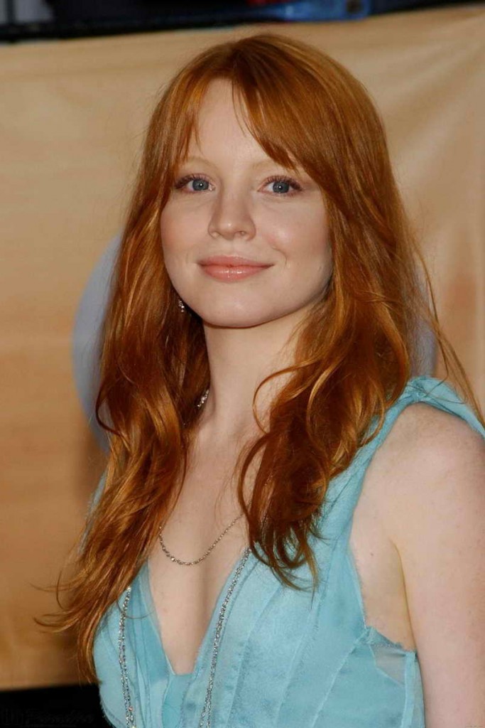 Lauren Ambrose Height and Weight | Celebrity Weight | Page 3