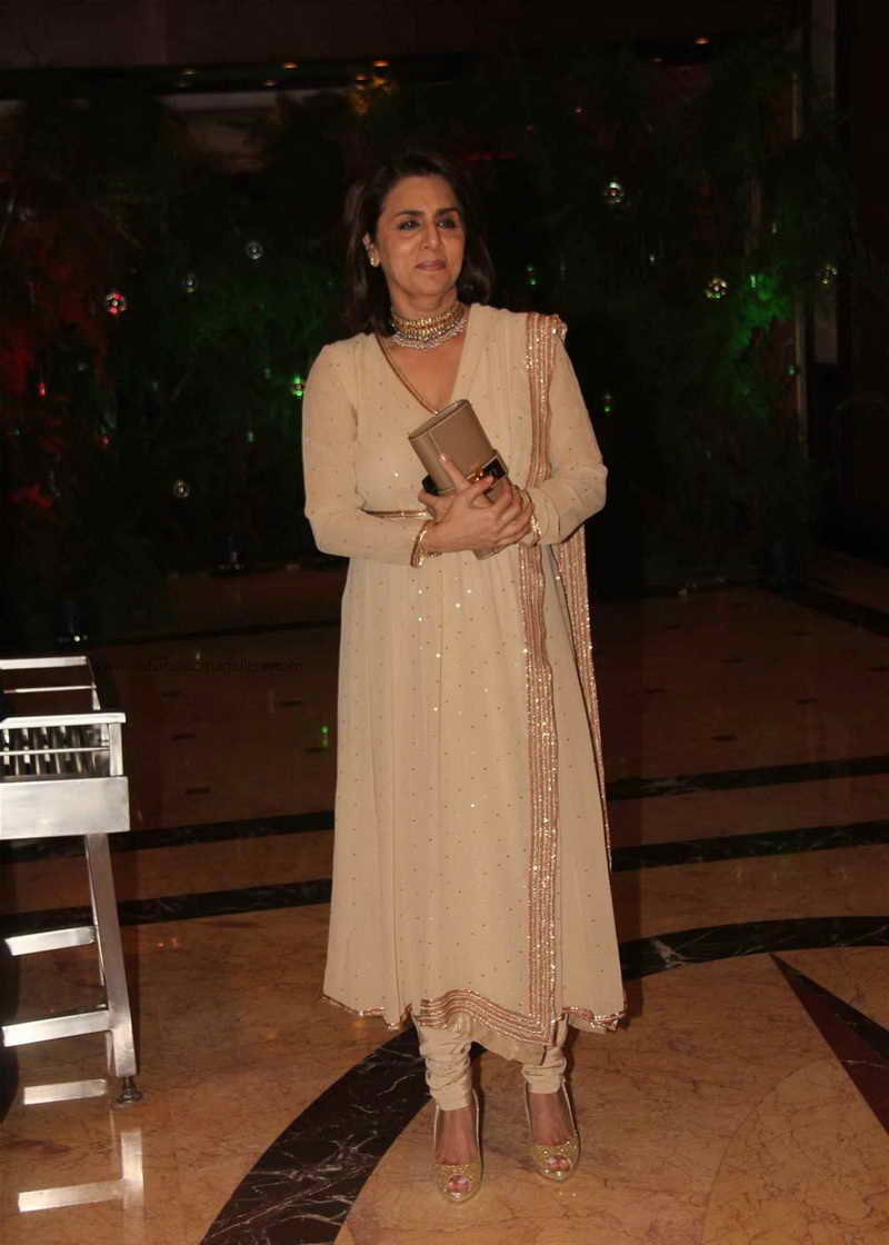 Neetu Singh Height and Weight-1