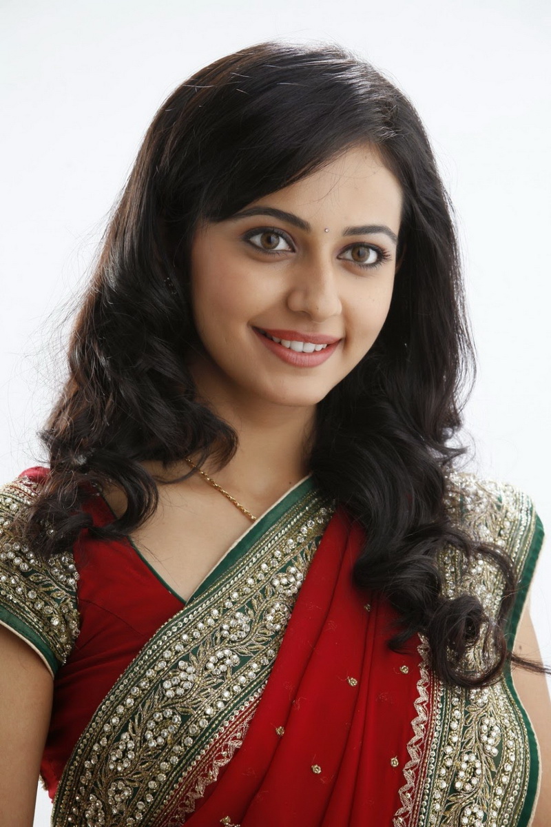 Rakul Preet Height and Weight-2