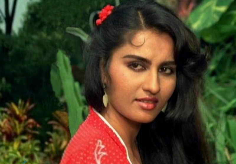 Reena Roy Height and Weight-2