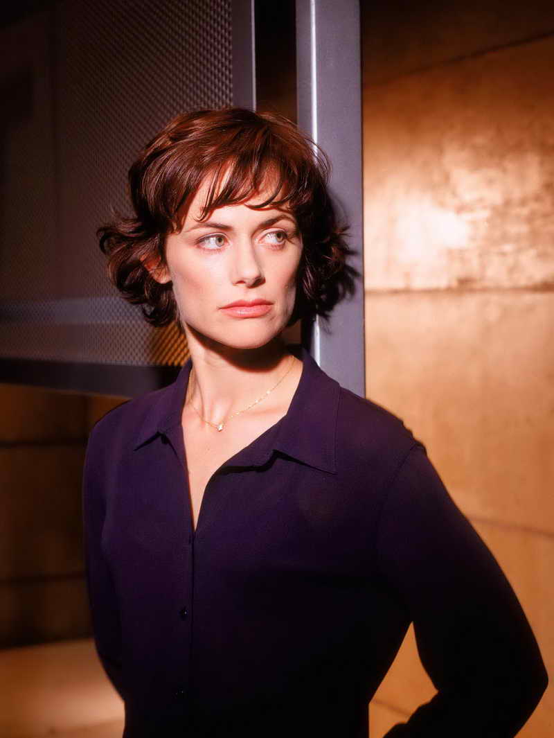 Sarah Clarke Height and Weight | Celebrity Weight | Page 3