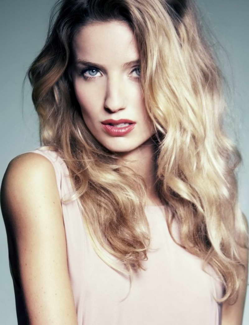 Annabelle Wallis Height and Weight-2