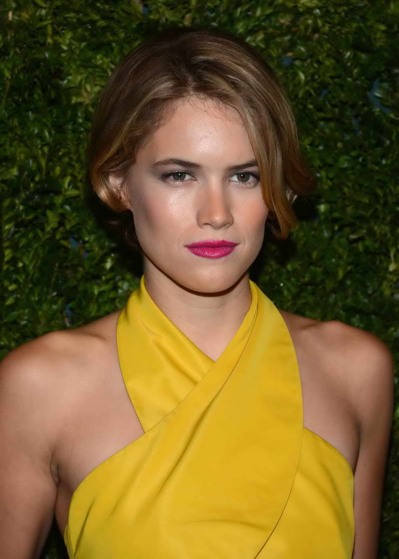 Cody Horn Height and Weight-2