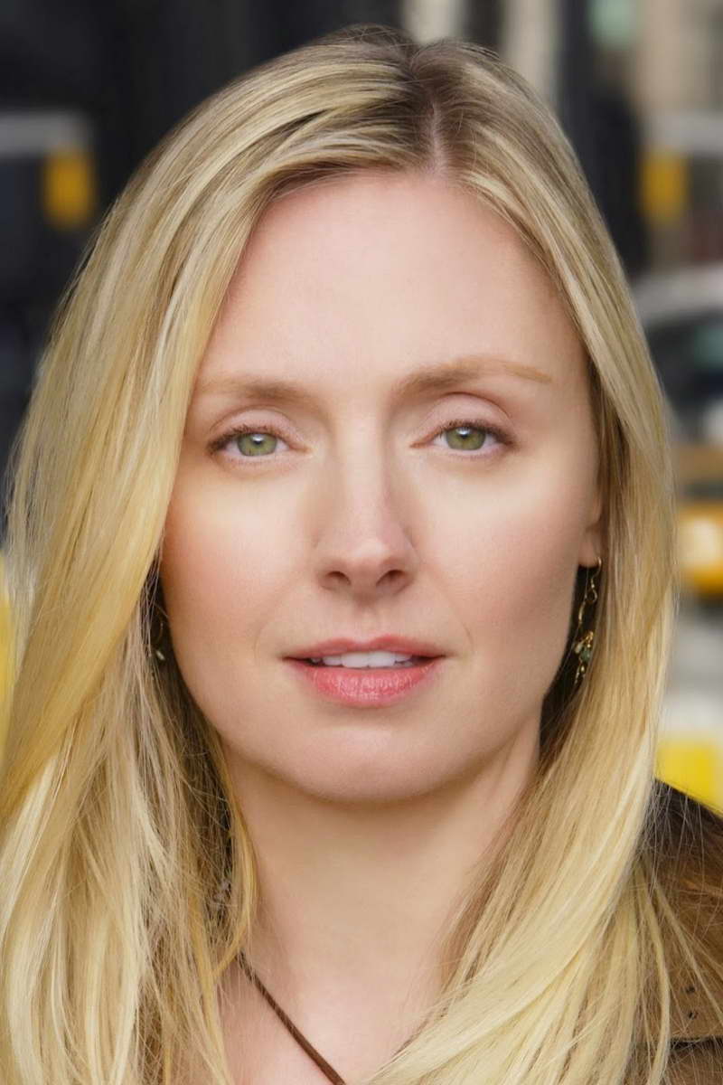 Hope Davis Height and Weight-3