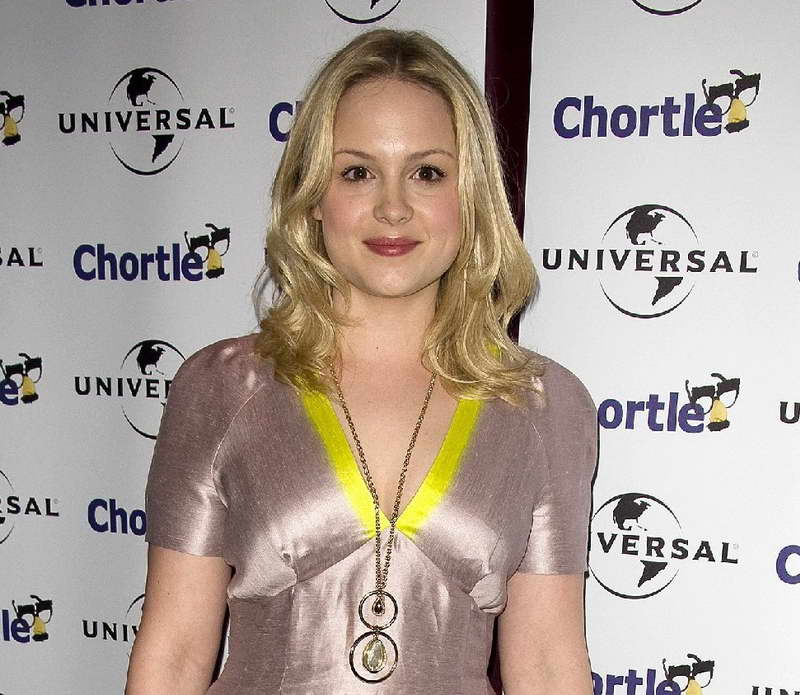 Kimberley Nixon Height and Weight-3