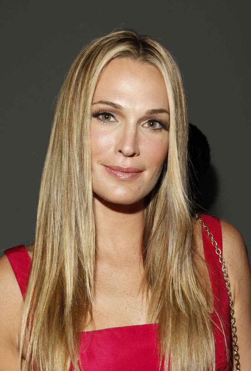 Molly Sims Height and Weight-3