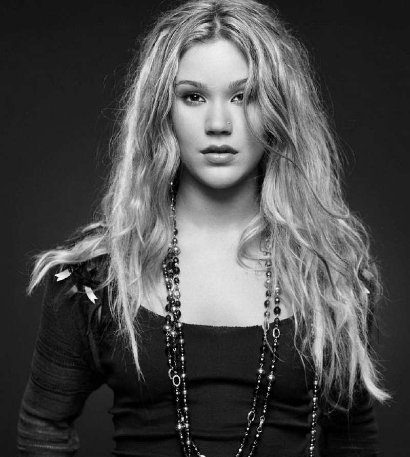 Joss Stone Height and Weight-2