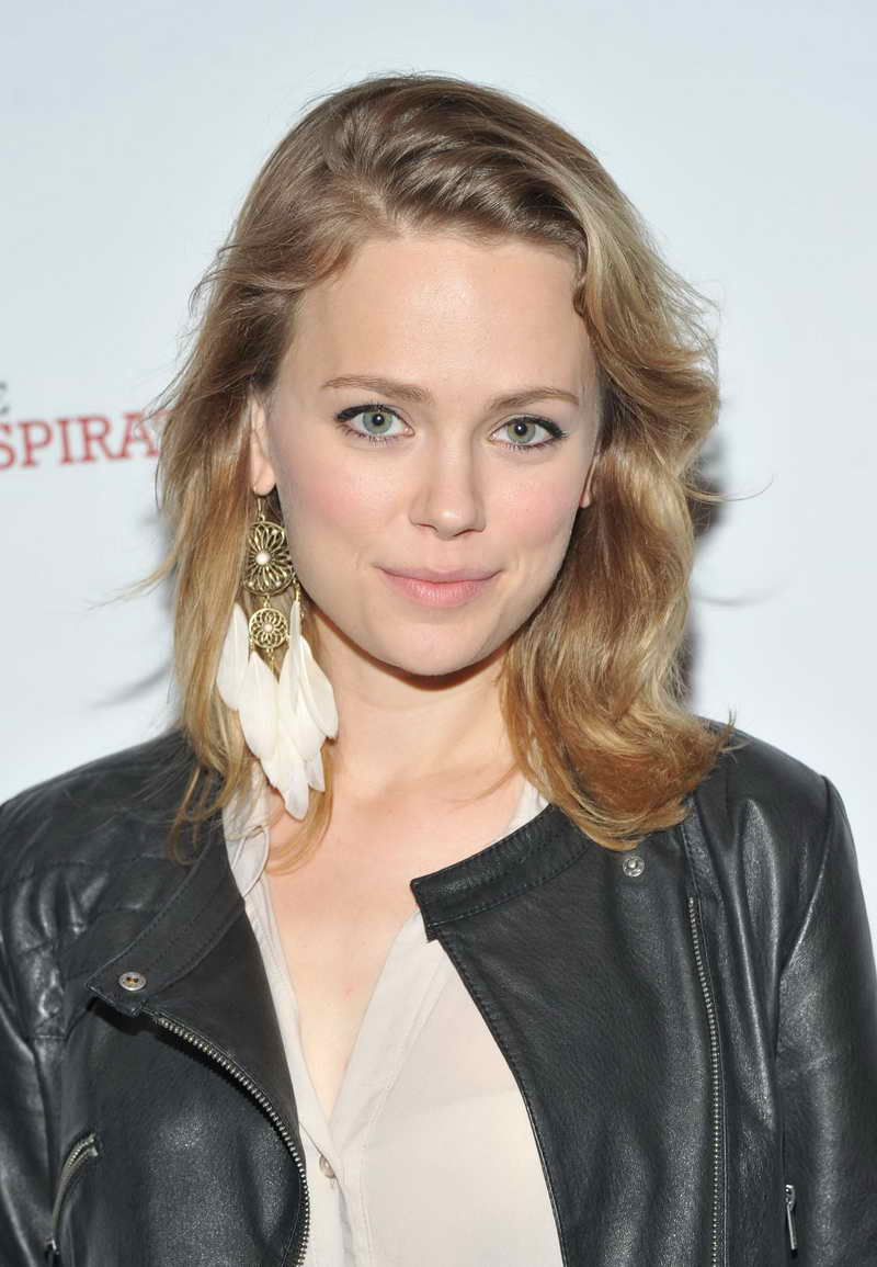 Katia Winter Height and Weight-1