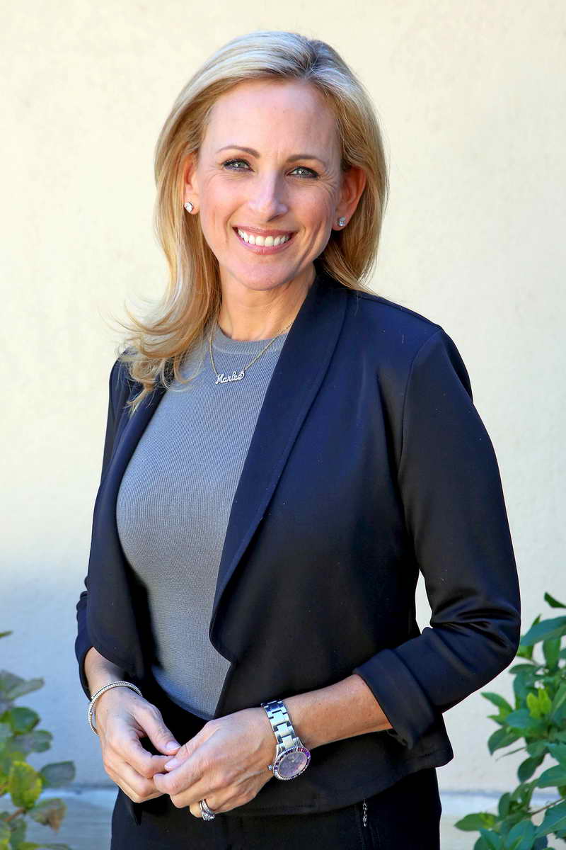 Marlee Matlin Height and Weight-1