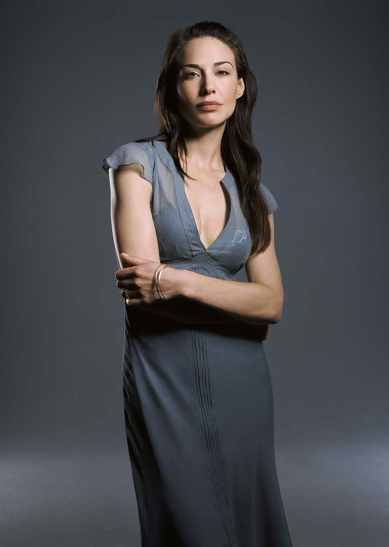 Claire Forlani Height and Weight-2