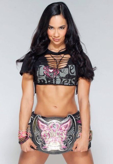 AJ Lee Height and Weight