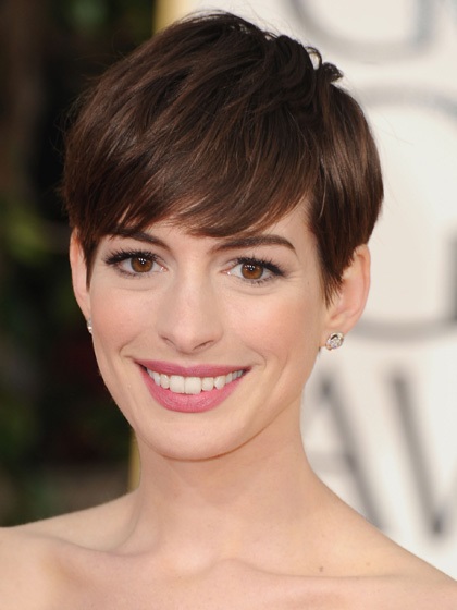 Anne Hathaway Height and Weight