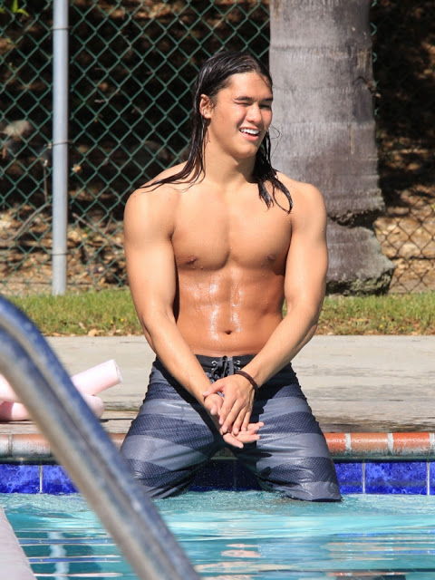 Booboo Stewart Height and Weight