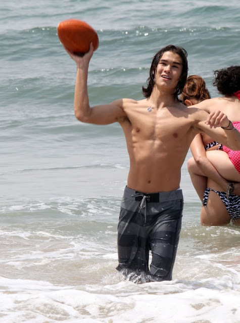 Booboo Stewart Height and Weight