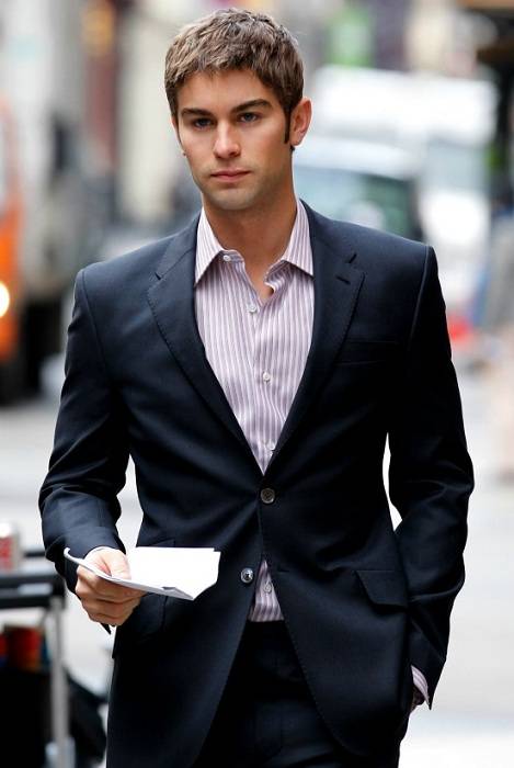 Chace Crawford Height and Weight