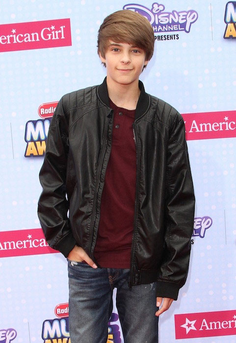 Corey Fogelmanis Height and Weight