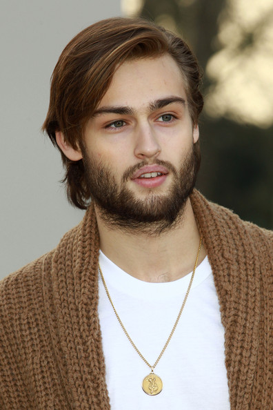 Douglas Booth Height and Weight