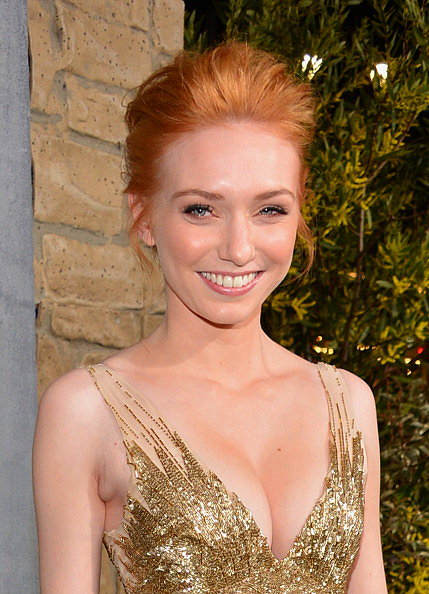 Eleanor Tomlinson Height and Weight