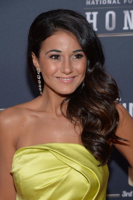 Emmanuelle Chriqui Height and Weight