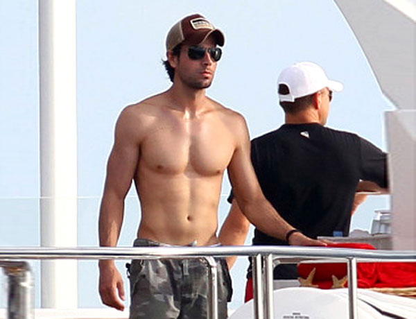 Enrique Iglesias Height and Weight