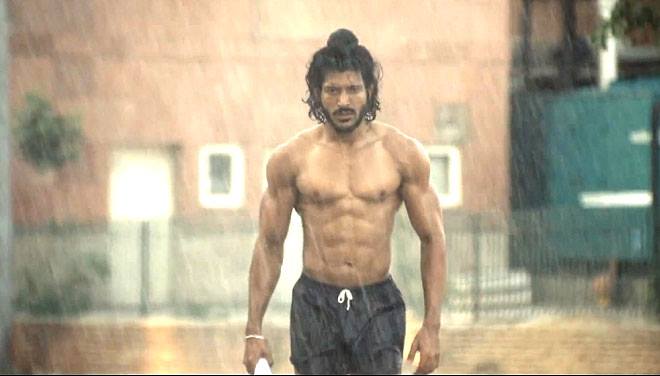 Farhan Akhtar Workout Routine & Diet Plan for Bhaag Milkha Bhaag