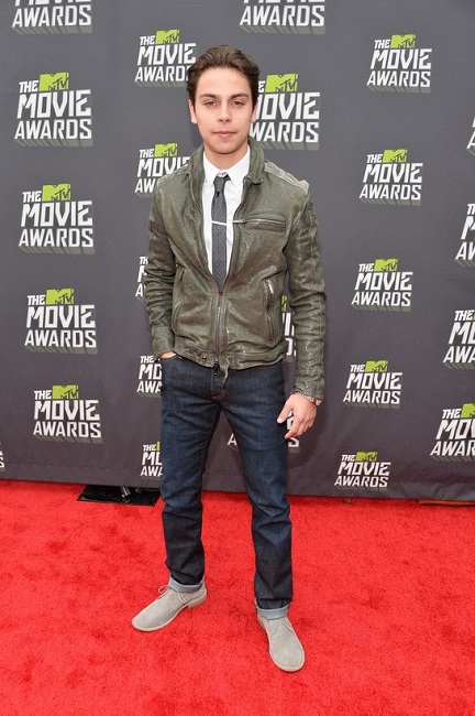 Jake T. Austin Height and Weight