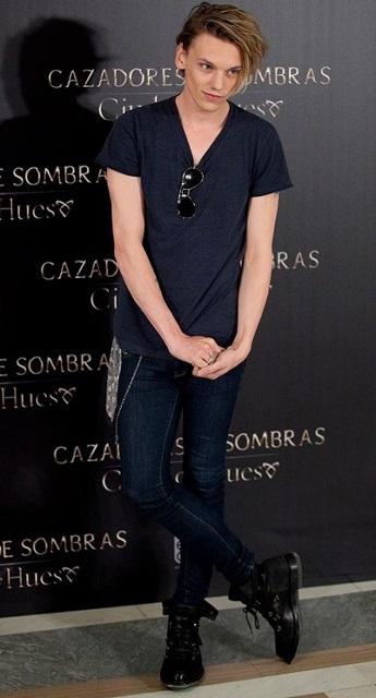 Jamie Campbell Bower Height and Weight