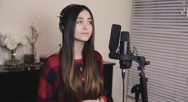 Jasmine Thompson Height and Weight