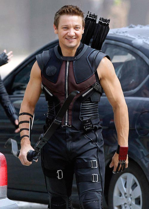 Jeremy Renner Height and Weight