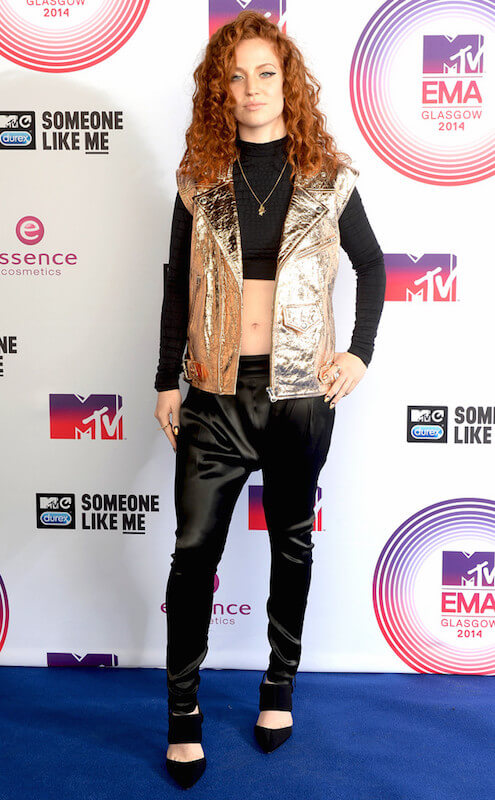 Jess Glynne Height and Weight