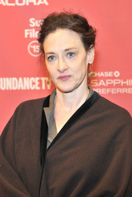 Next photo of Joan Cusack