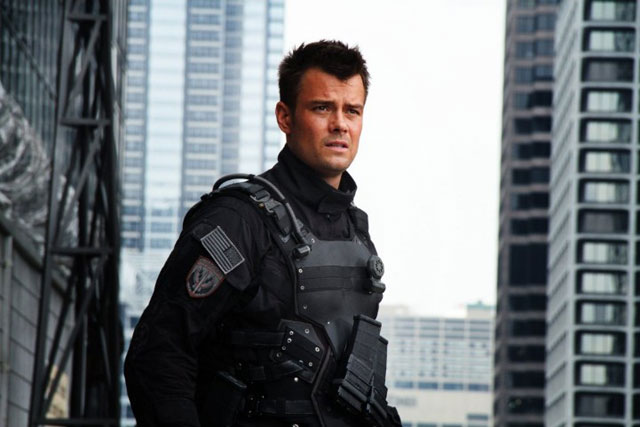 Josh Duhamel Height and Weight