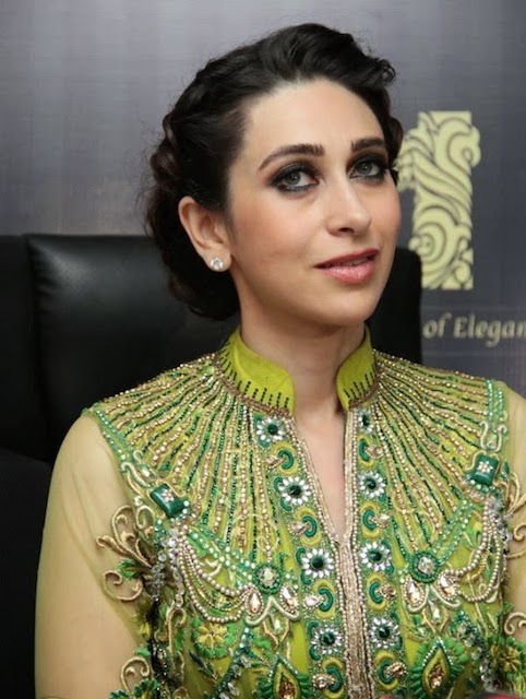 Karishma Kapoor Height and Weight