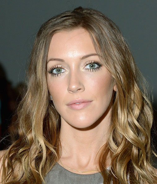 Katie Cassidy Height and Weight