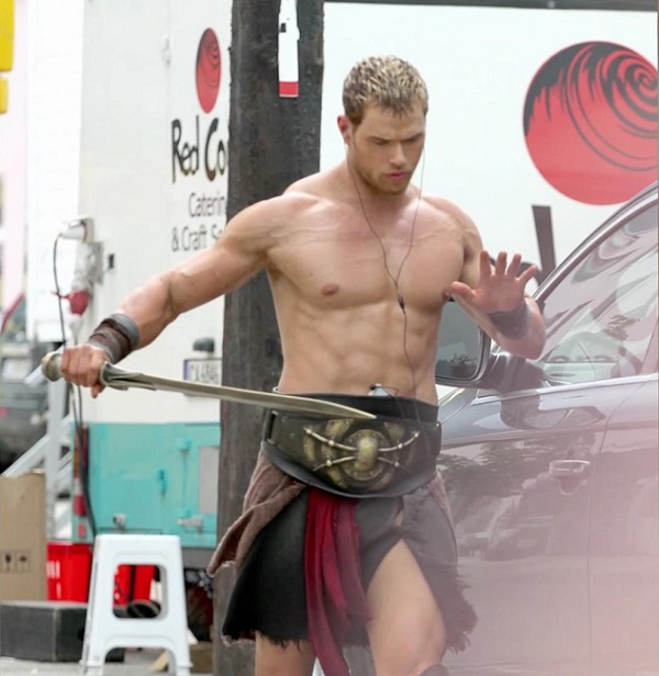 Kellan Lutz Height and Weight