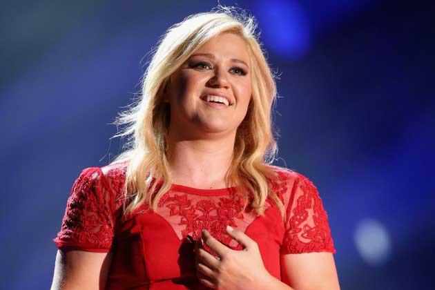 Kelly Clarkson Height and Weight