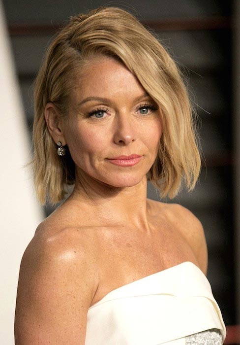 Kelly Ripa Height and Weight