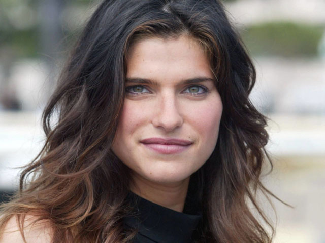 Lake Bell Height and Weight