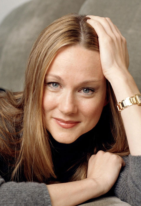 Laura Linney Height and Weight