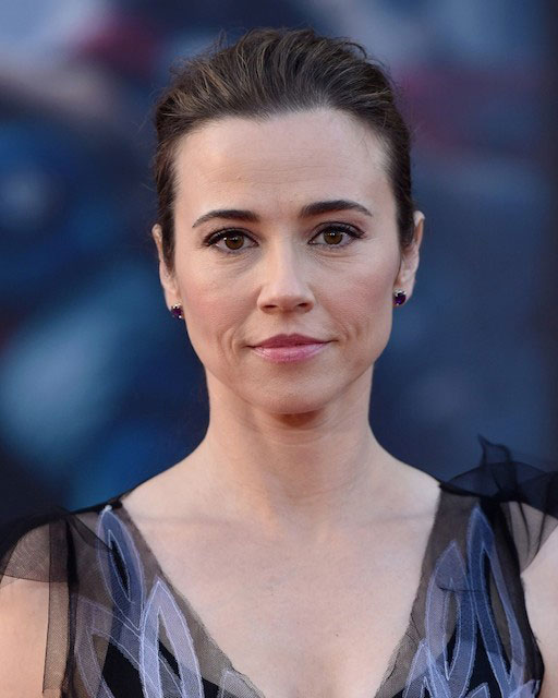 Linda Cardellini Height and Weight