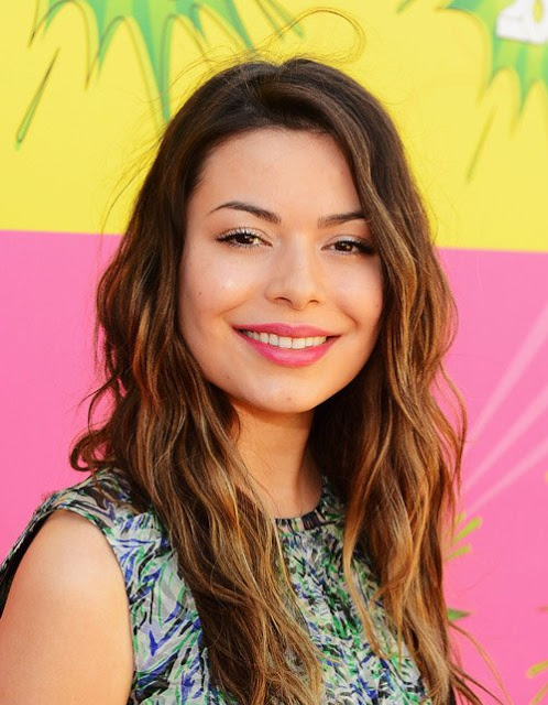 Miranda Cosgrove Height and Weight