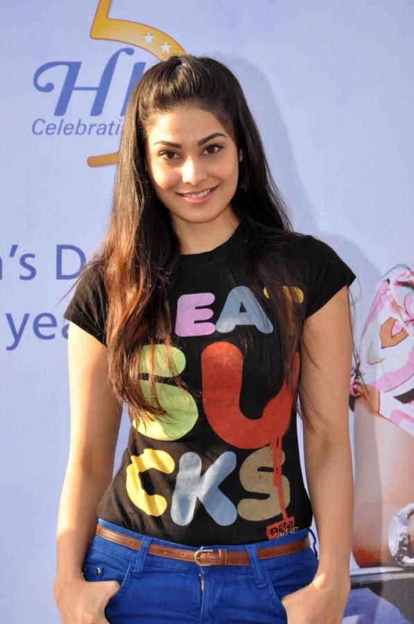 Puja Gupta Height and Weight