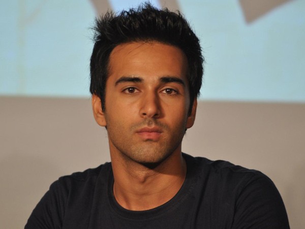 Pulkit Samrat Height and Weight