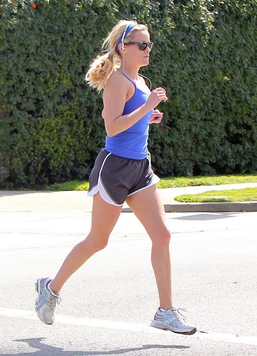 Reese Witherspoon Diet Plan and Workout Routine