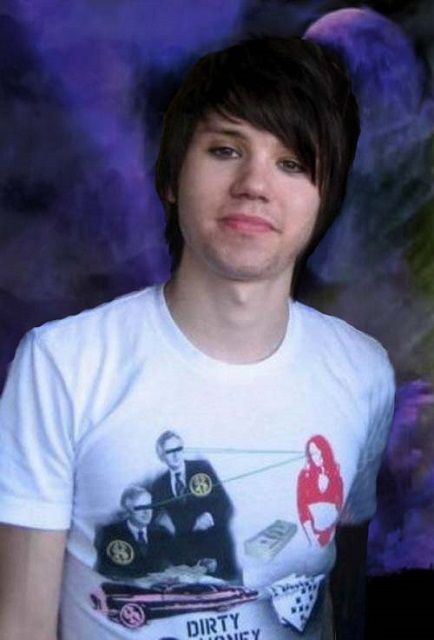 Ryan Ross Height and Weight