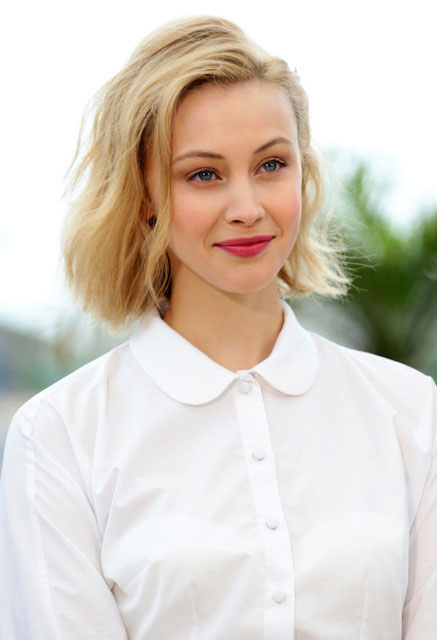 Sarah Gadon Height and Weight