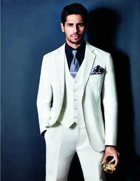 Sidharth Malhotra Height and Weight